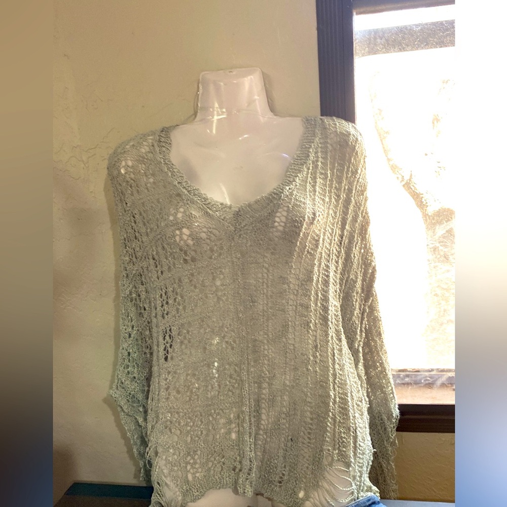 SALE REDUCED POL Crochet fringe distressed beach sweater POP OVER Open Weave Top - Picture 5 of 12